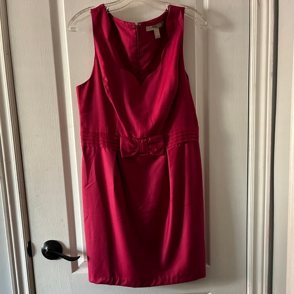 Forever 21 large red dress scallop lining - Picture 5 of 5